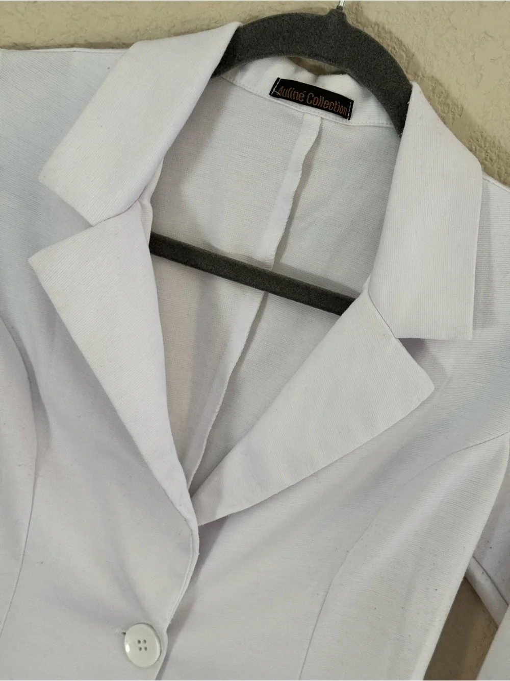 Auline Collection white 3/4 ruched sleeve blazer